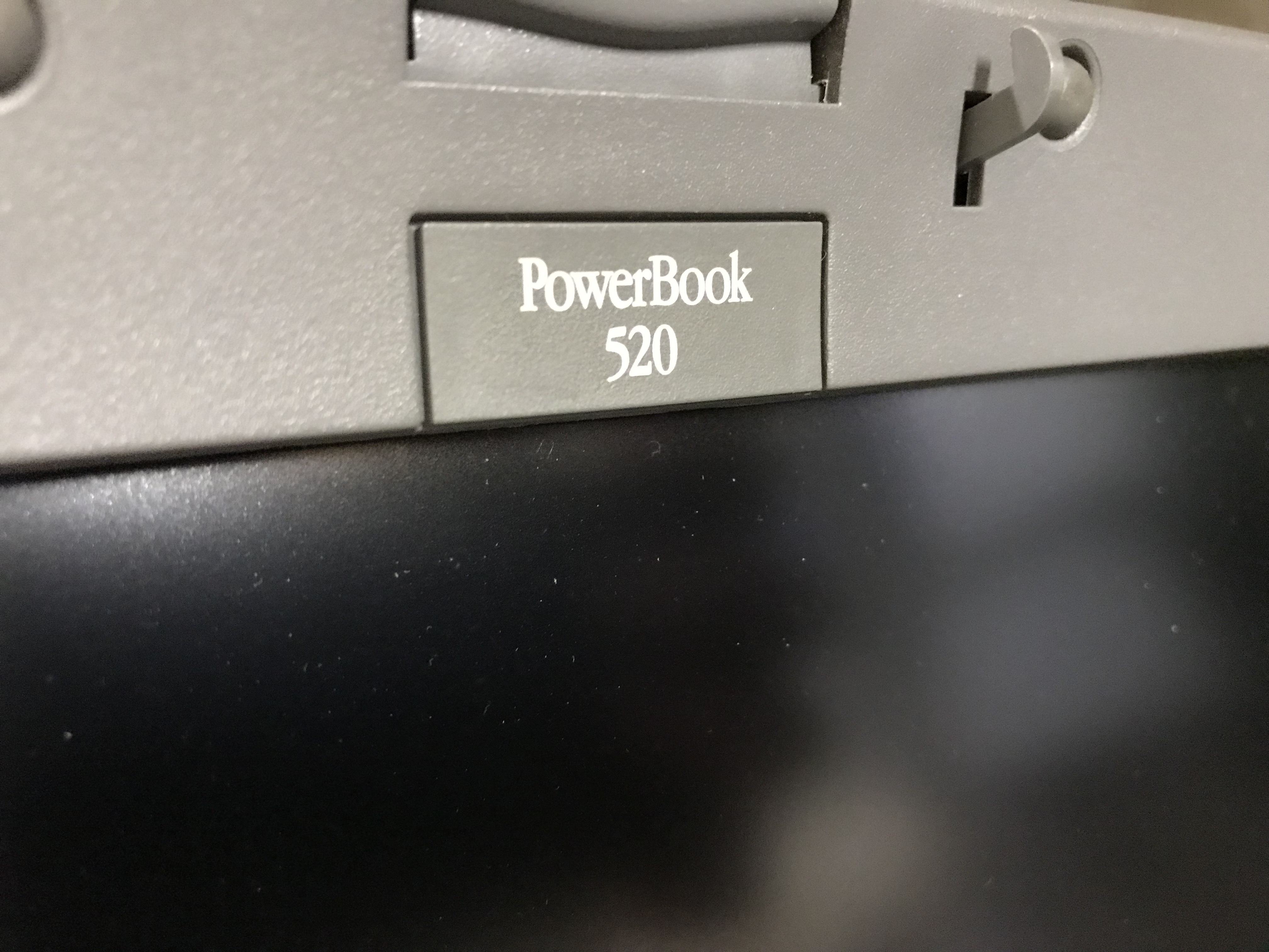 Macintosh Powerbook 520