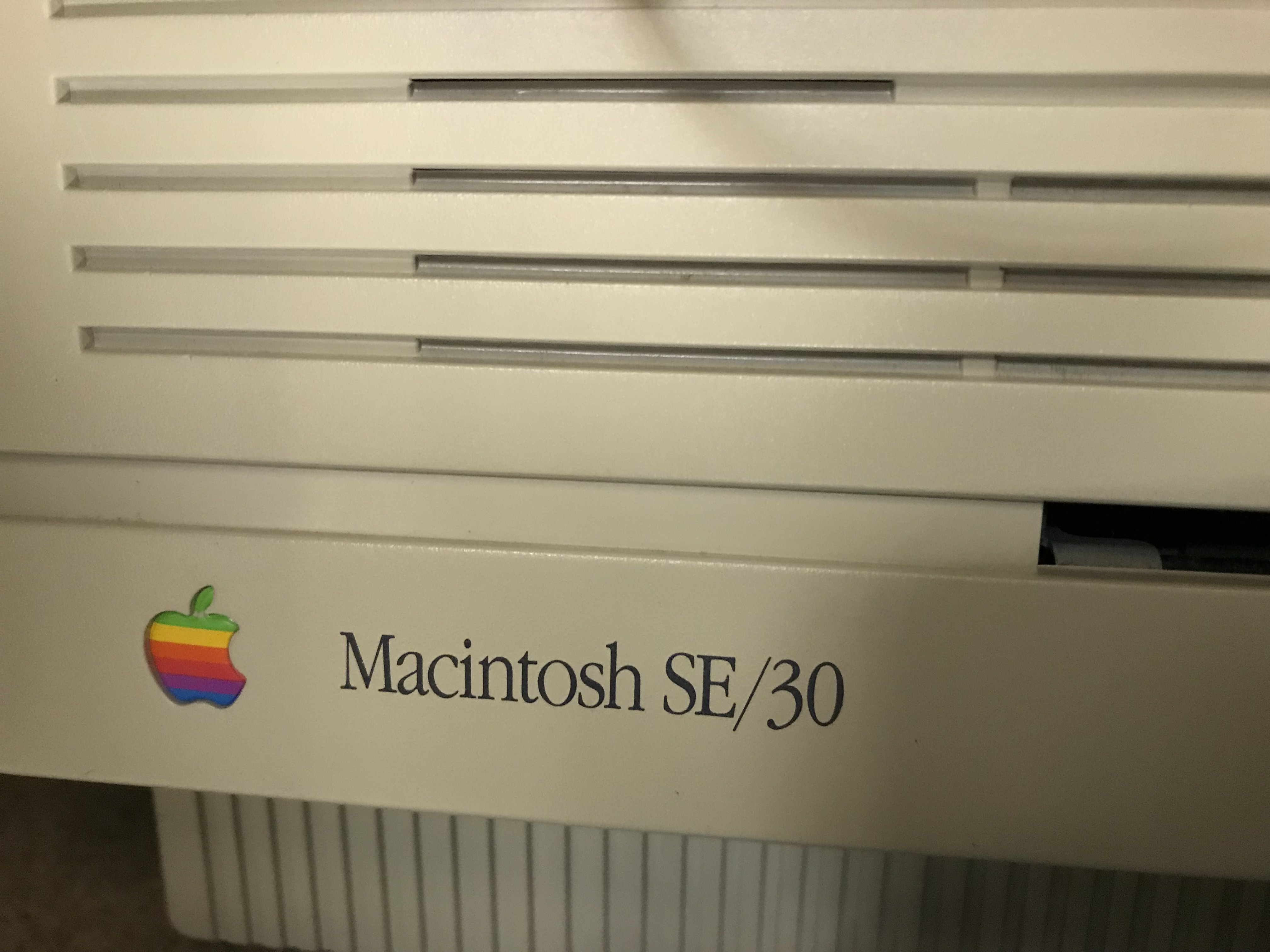 Macintosh SE/30